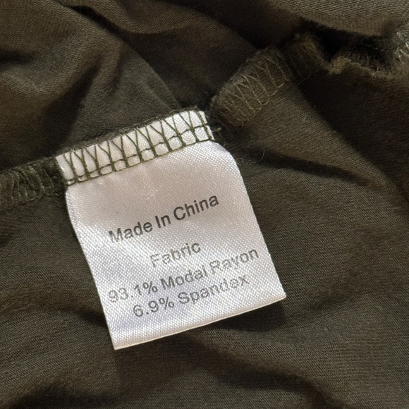 Medium Nursing/Breastfeeding Mama Bundle 3 Dresses, Cover, Robe & Nightgown Lot - Picture 6 of 16